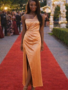 Classic Beauty Shiny Gold Ruched One Shoulder Split Thigh Elegant Prom Dress